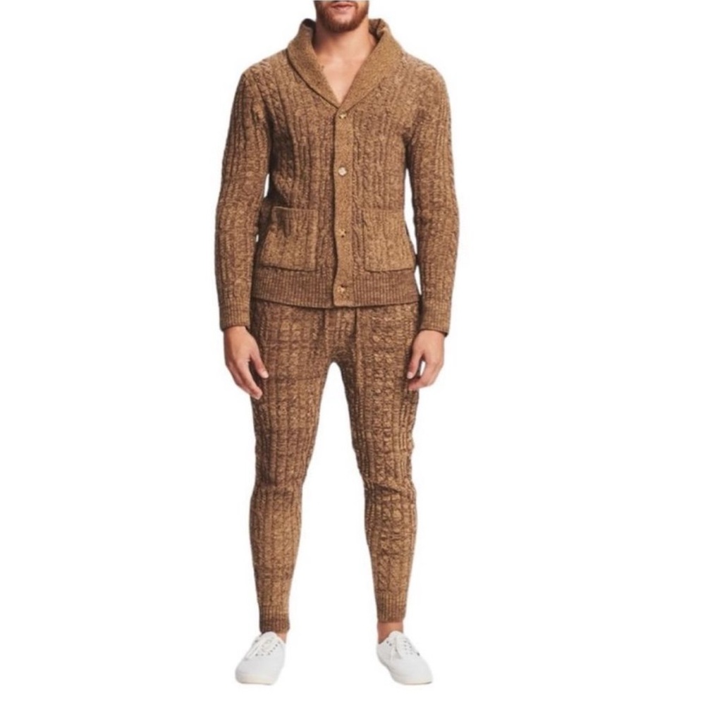 SER.O.YA | Cliff Robe and Lynx Jogger